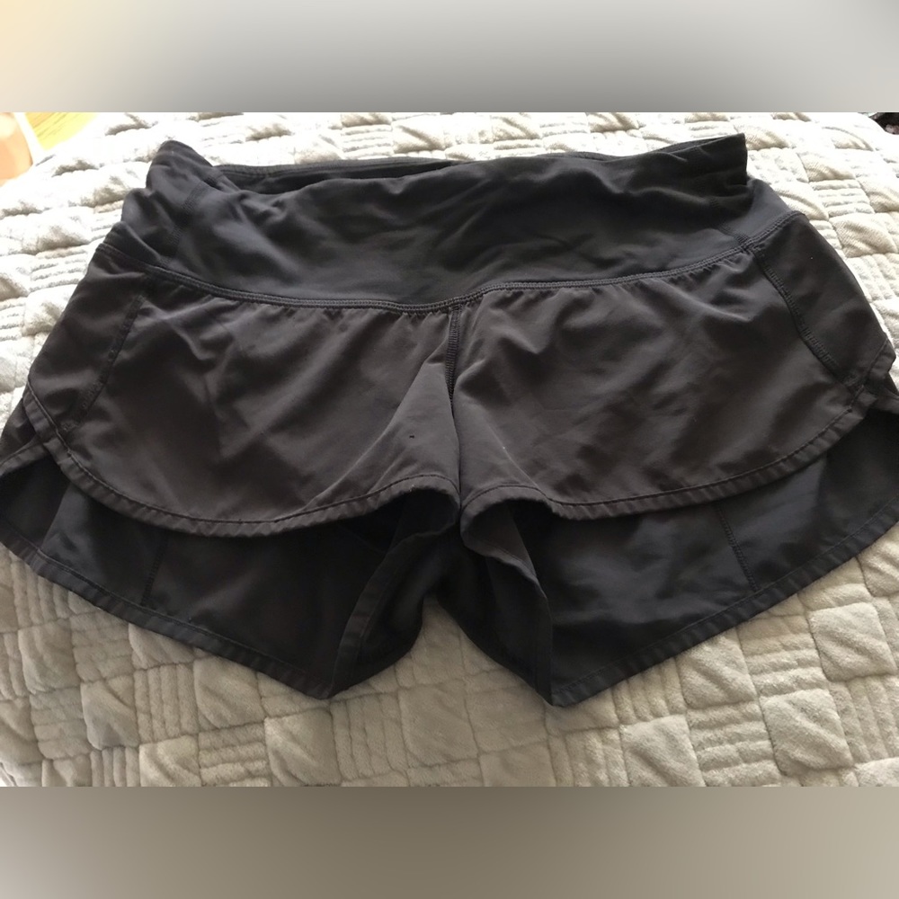 Lululemon Speed short *Read*